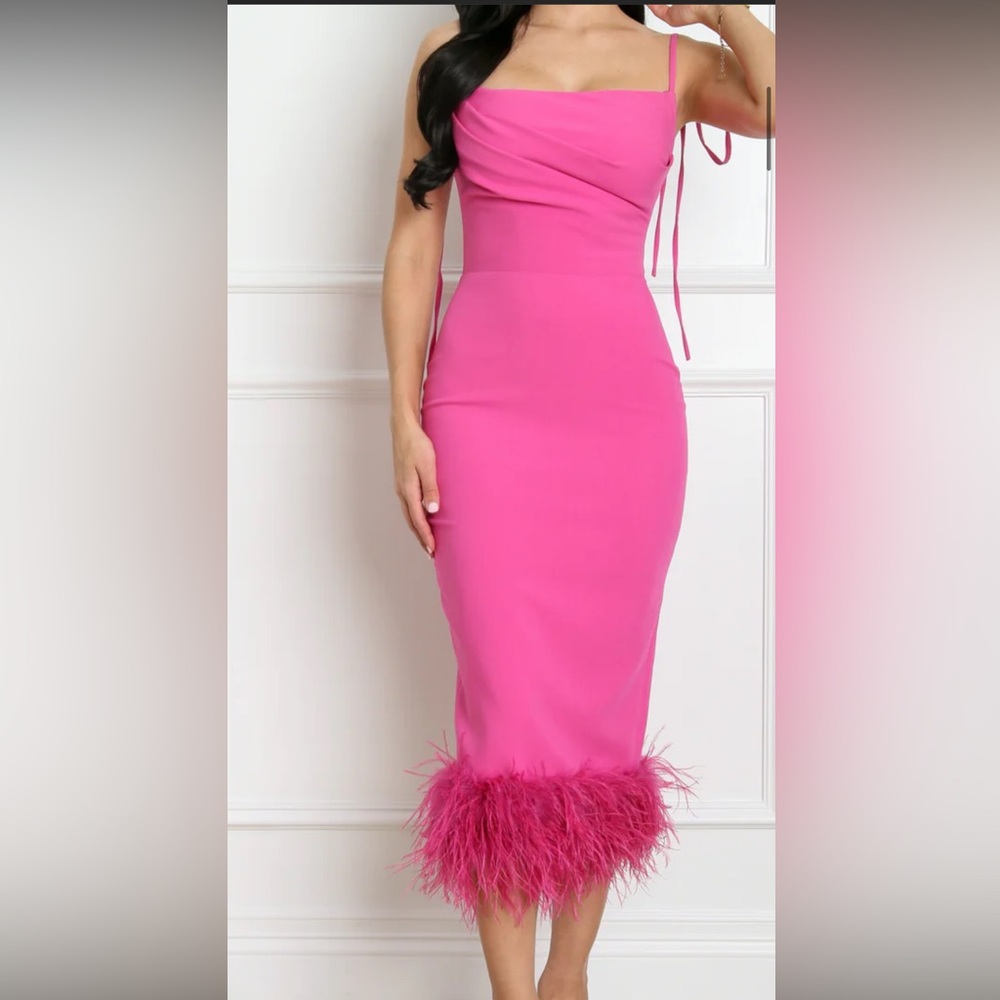 Hot pink dress semi stretch with double layer , feathered size medium